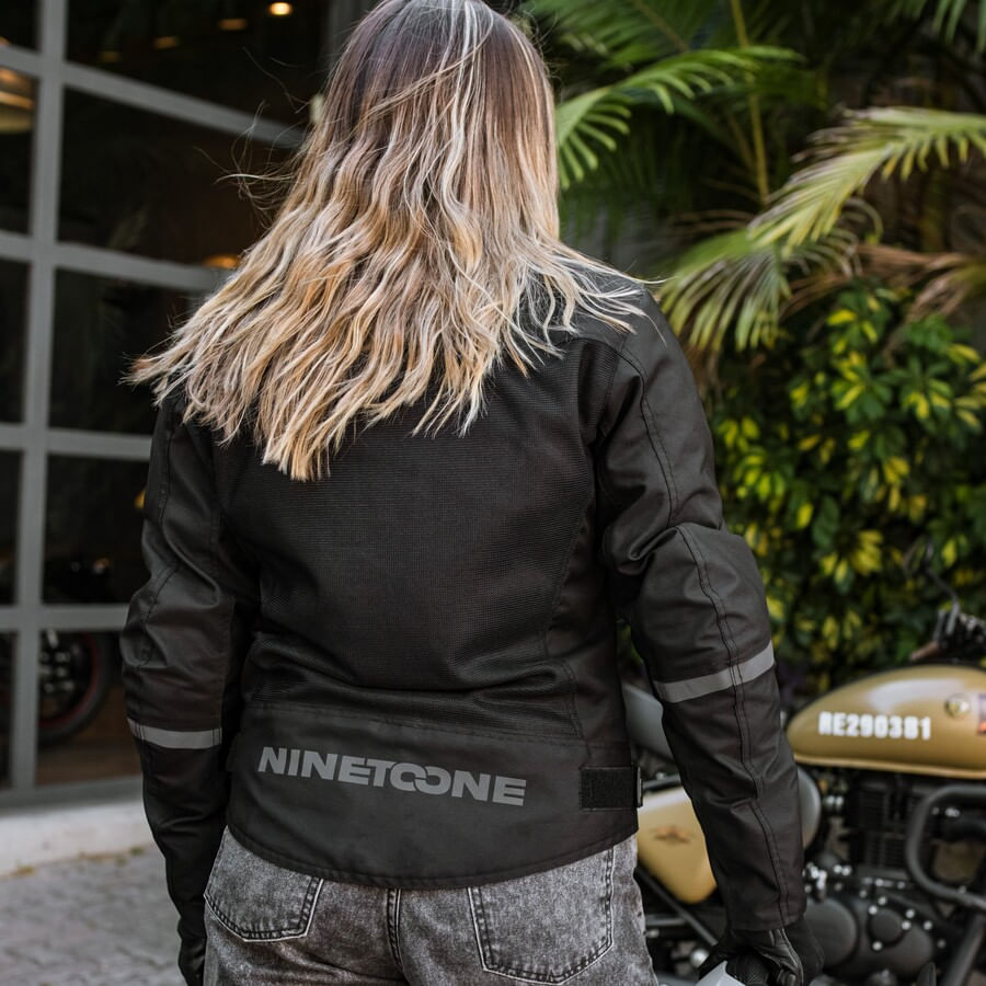 Campera Nto Summer Mujer / Negra